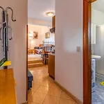 Διαμέρισμα House Mocibob *