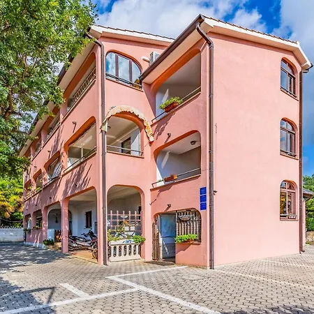 Apartament House Mocibob *