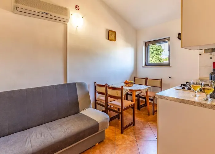 House Mocibob Apartman Tar-Vabriga
